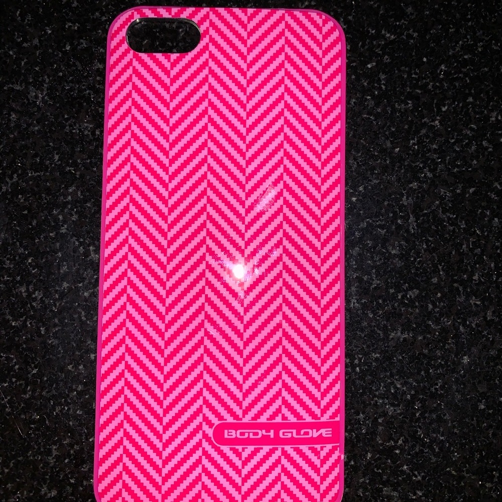 iPhone 5 cases - Picture 2 of 8